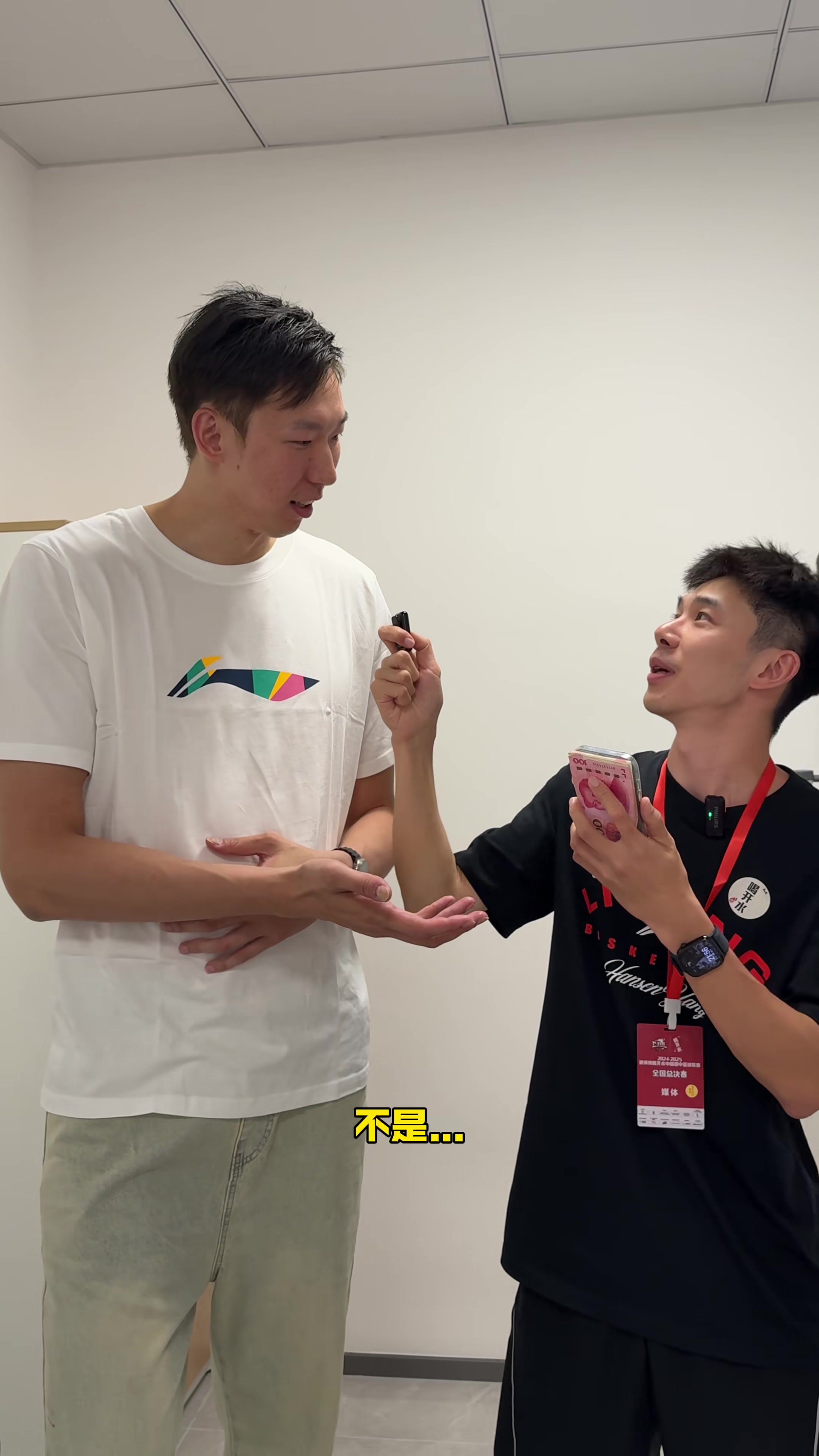 kaiyun-赚320块见好就收~周琦NBA问答：GOAT是詹姆斯 最喜欢杜兰特