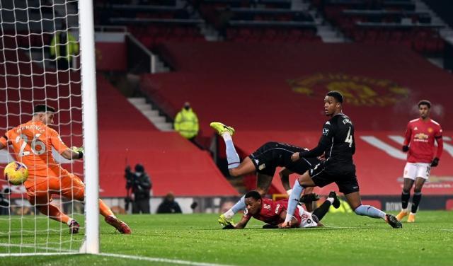 1609548496993015588.jpeg EqrKtMsW4AQPLUi.jpeg